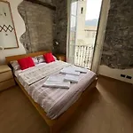 100mq 5 Mins To Center + Free Park And View Apartment *
