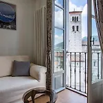 100mq 5 Mins To Center + Free Park And View Apartment Como