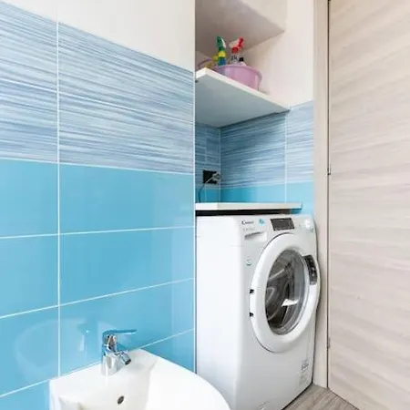 Appartement 100mq 5 Mins To Center + Free Park And View Côme