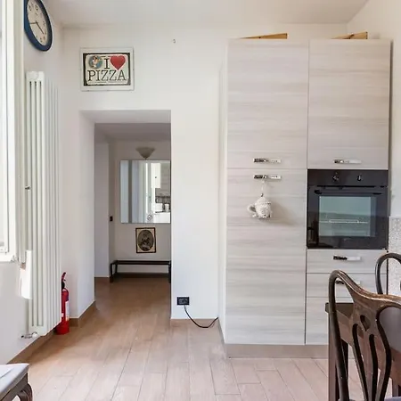 100mq 5 Mins To Center + Free Park And View Appartement