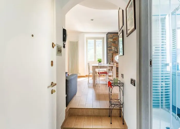 100mq 5 Mins To Center + Free Park And View Διαμέρισμα