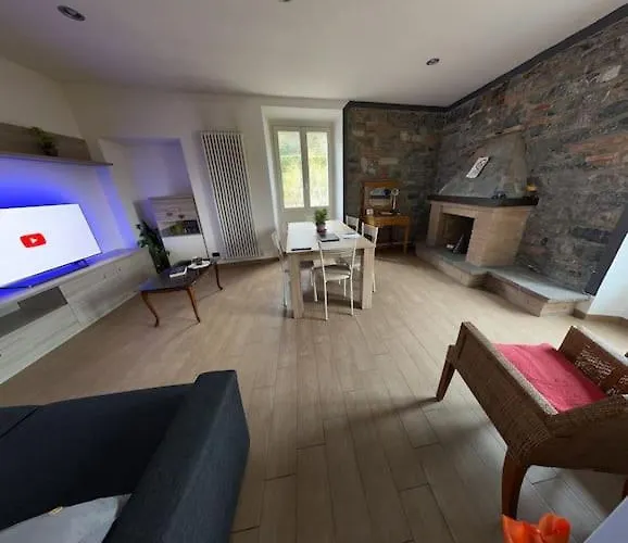 Διαμέρισμα 100mq 5 Mins To Center + Free Park And View