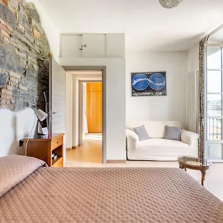 100mq 5 Mins To Center + Free Park And View * Como