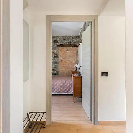 Lägenhet 100mq 5 Mins To Center + Free Park And View Como