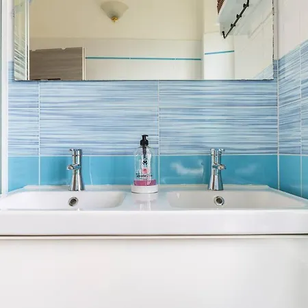 100mq 5 Mins To Center + Free Park And View Lägenhet Como