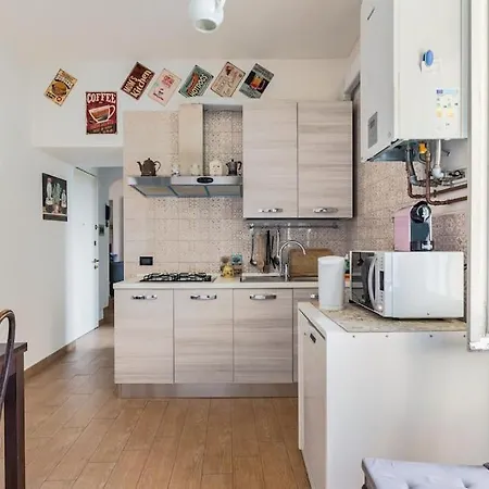 100mq 5 Mins To Center + Free Park And View *